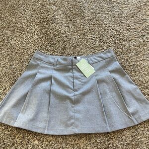 HM Gray Women's Skirt NWT